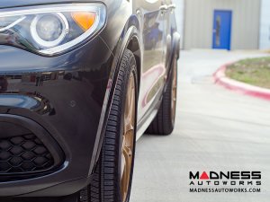 Alfa Romeo Stelvio Lowering Springs - 2.0L - MADNESS - Sport Alfa Romeo Stelvio Lowering Springs - 2.0L - MADNESS - Sport